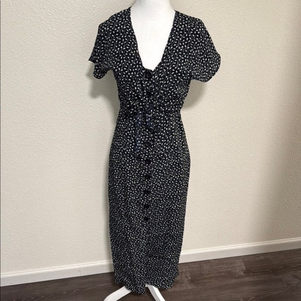Mo:Vint Navy Blue and White V-Neck Flutter Sleeve Maxi Dress Size Small NWT
